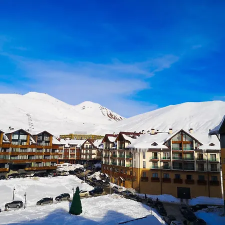 شقة Four Seasons New Gudauri By Gudauri Travel المظهر الخارجي الصورة