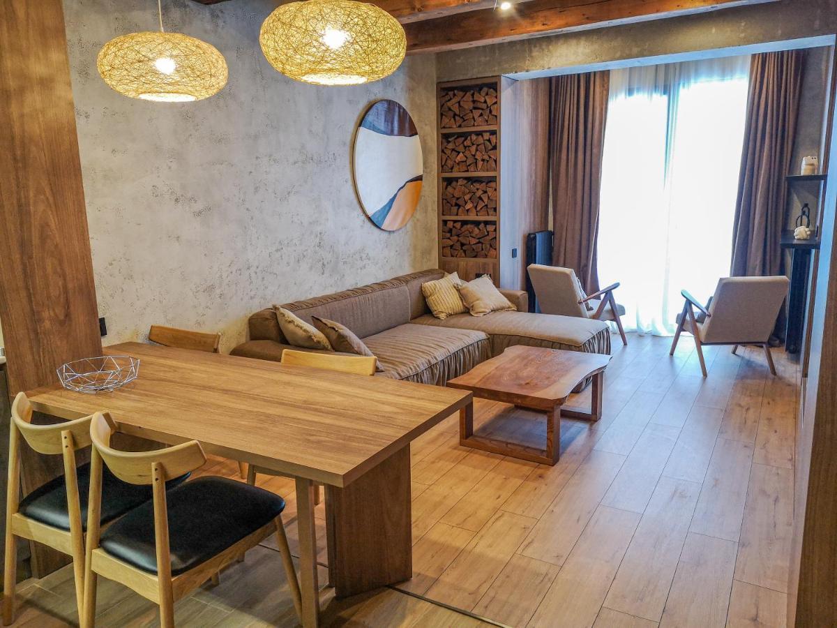 Four Seasons New By Travel * غودوري
