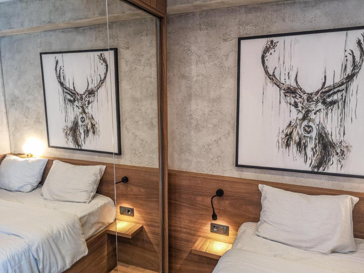 Four Seasons New By Travel *