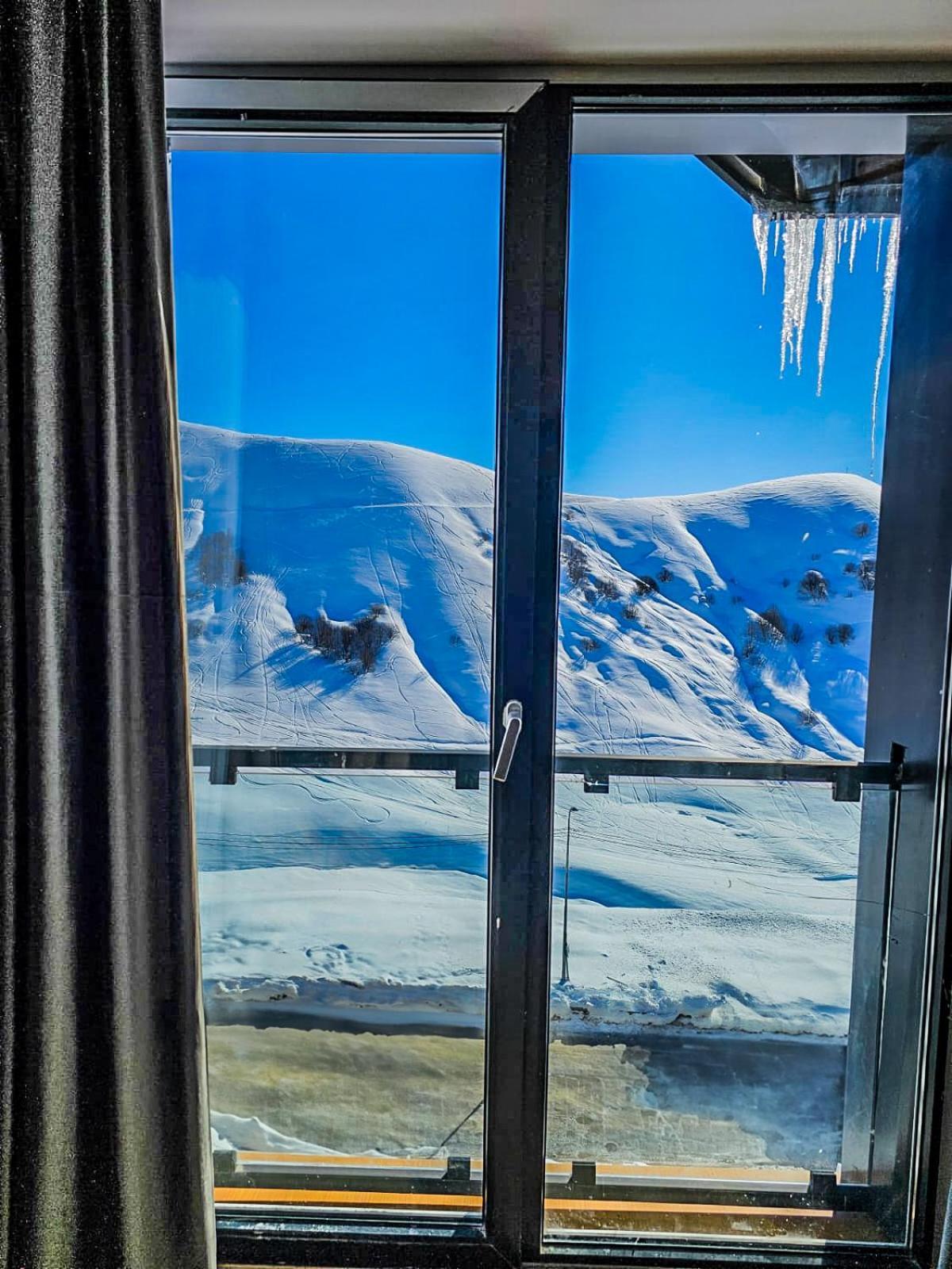Four Seasons New By Travel شقة